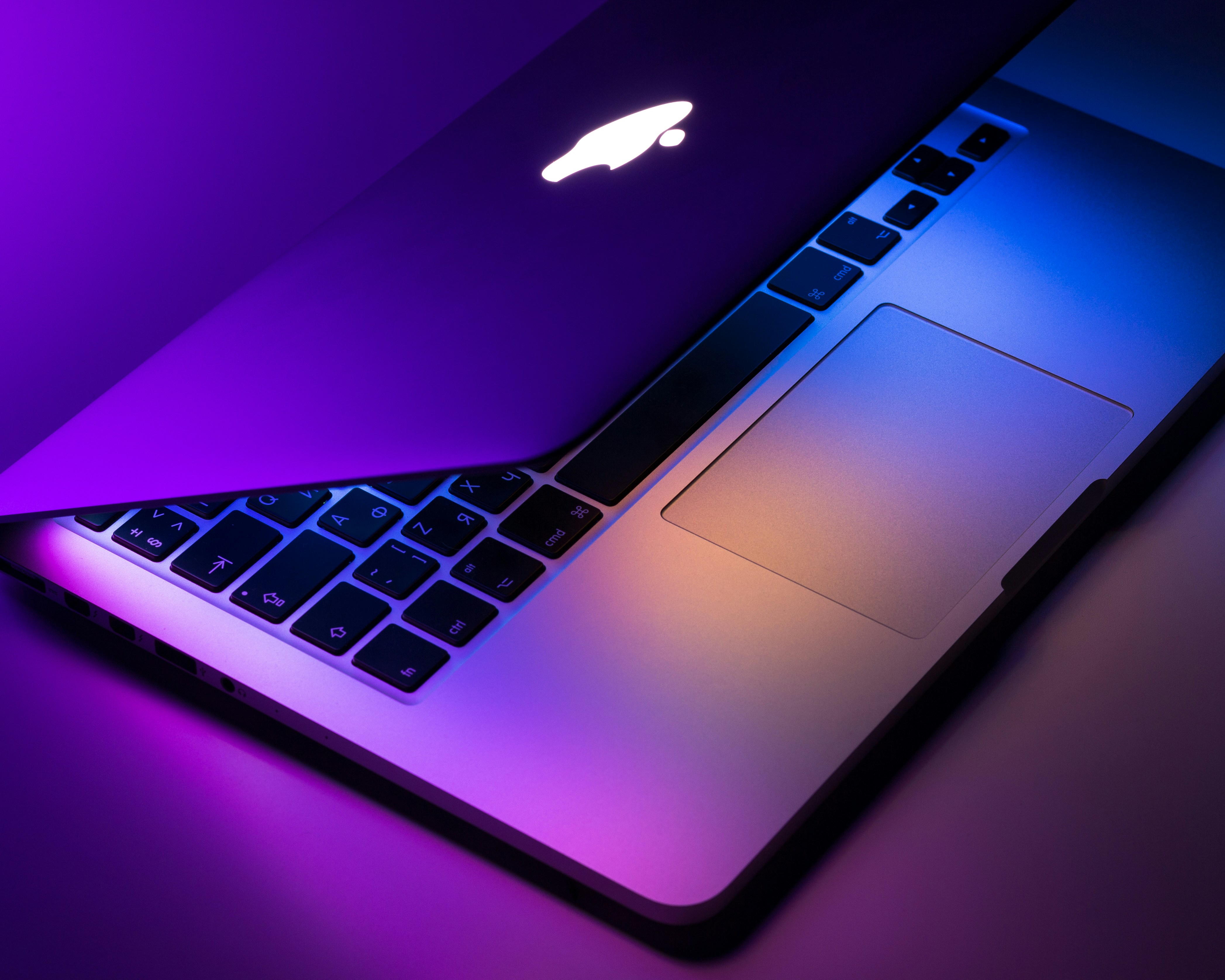 Apple MacBook Air M1 (2020)