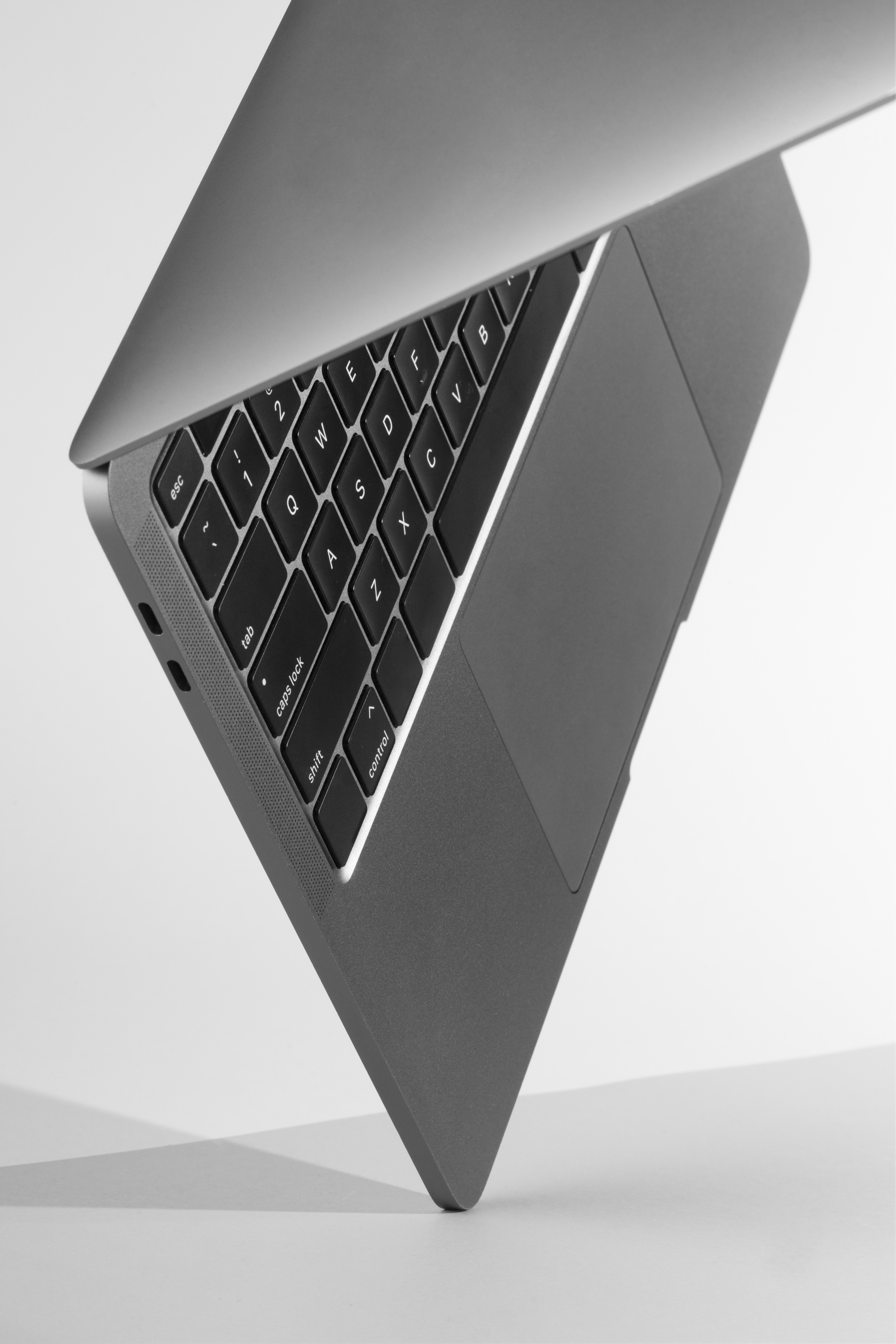 Dell Inspiron 15 3520 Laptop